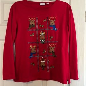 Christmas Kim Rogers long sleeve red T-shirt medium  reindeer & holly